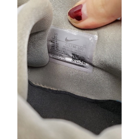 Nike‎ Kyrie Low 3 Eclipse CJ1286-100 Athletic Sneaker White Lace Up Mens Size 10 - Picture 8 of 15